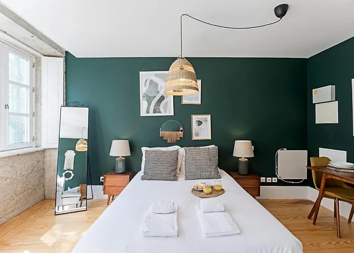 Loios 66 By Lovelystay