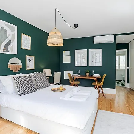 Loios 66 By Lovelystay